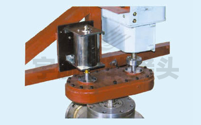 YH65T轉(zhuǎn)爐用水冷、復(fù)吹旋轉(zhuǎn)接頭及齒輪箱、主令控制器與編碼器總成